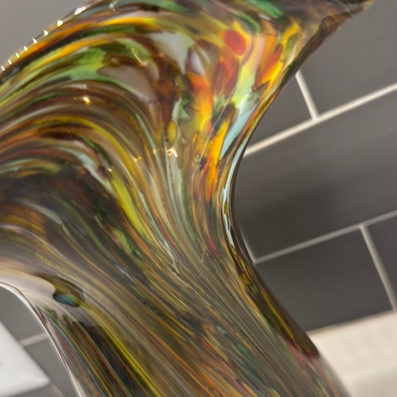 Colorful Swirl Glass Vase - Picture 7 of 9